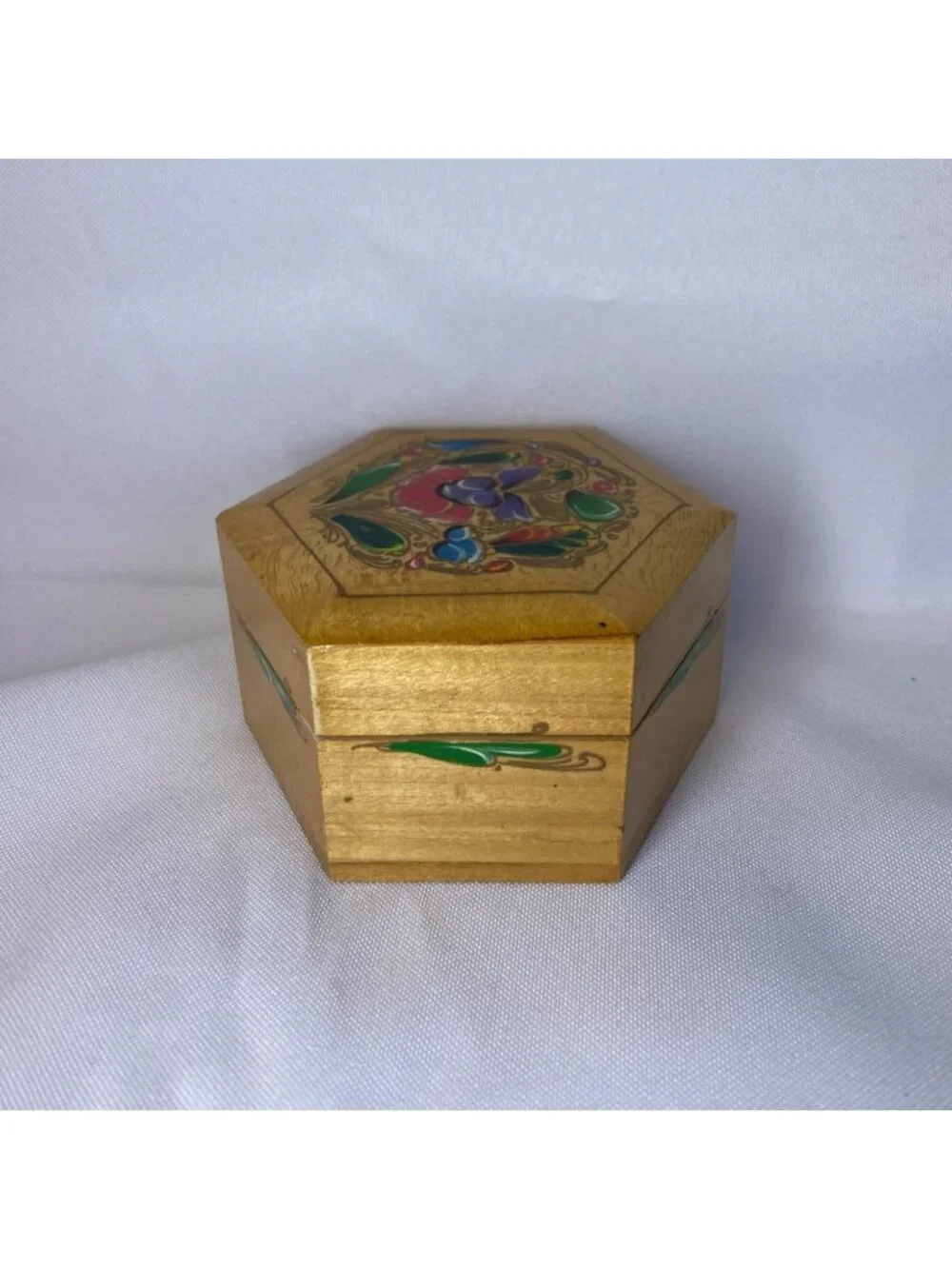 Vintage Polygon Shaped Wooden Trinket Box Painted Lacquer Floral Folk Art  1970s